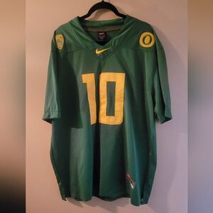 Justin herbert Oregon jersey